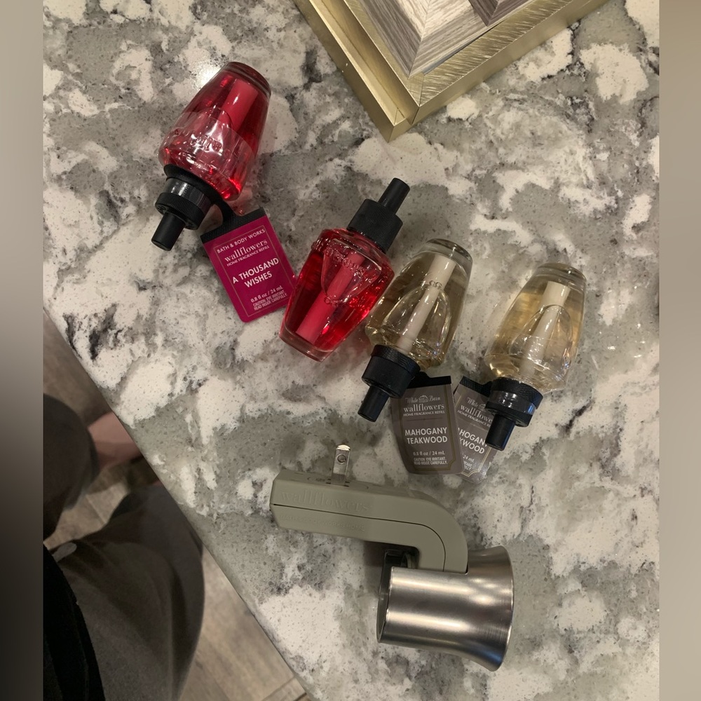 Wall flower and 4 new scents